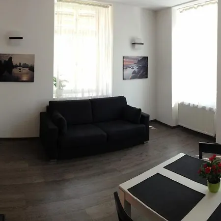 Agnes - Apartments פראג